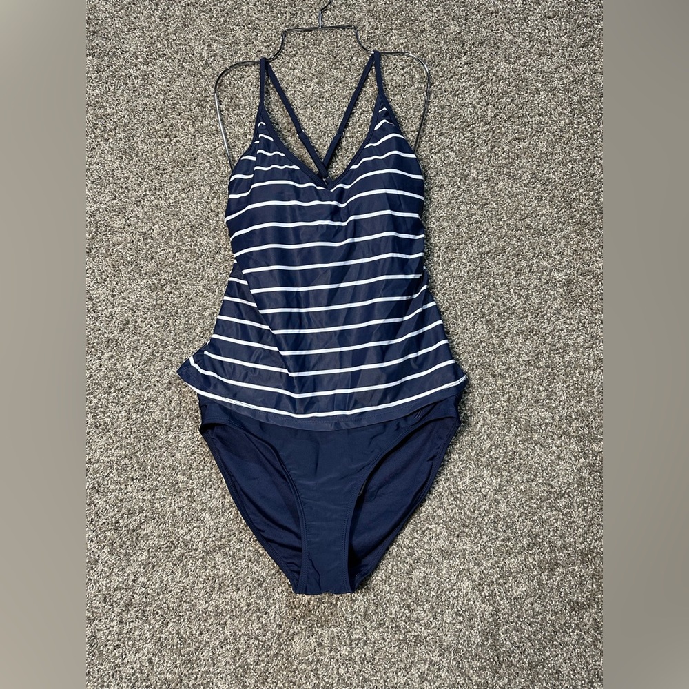 NWT Nautica Standard Crossback V Neck Tankini Size Large - Picture 3 of 5